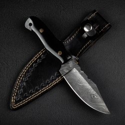 Hunting knife